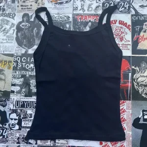 Black Vintage Slim Crop Tops Sleeveless Sexy Solid Color Corset 2025 Summer New Fashion Casual Sweet Cute Y2K Aesthetic Tank Top